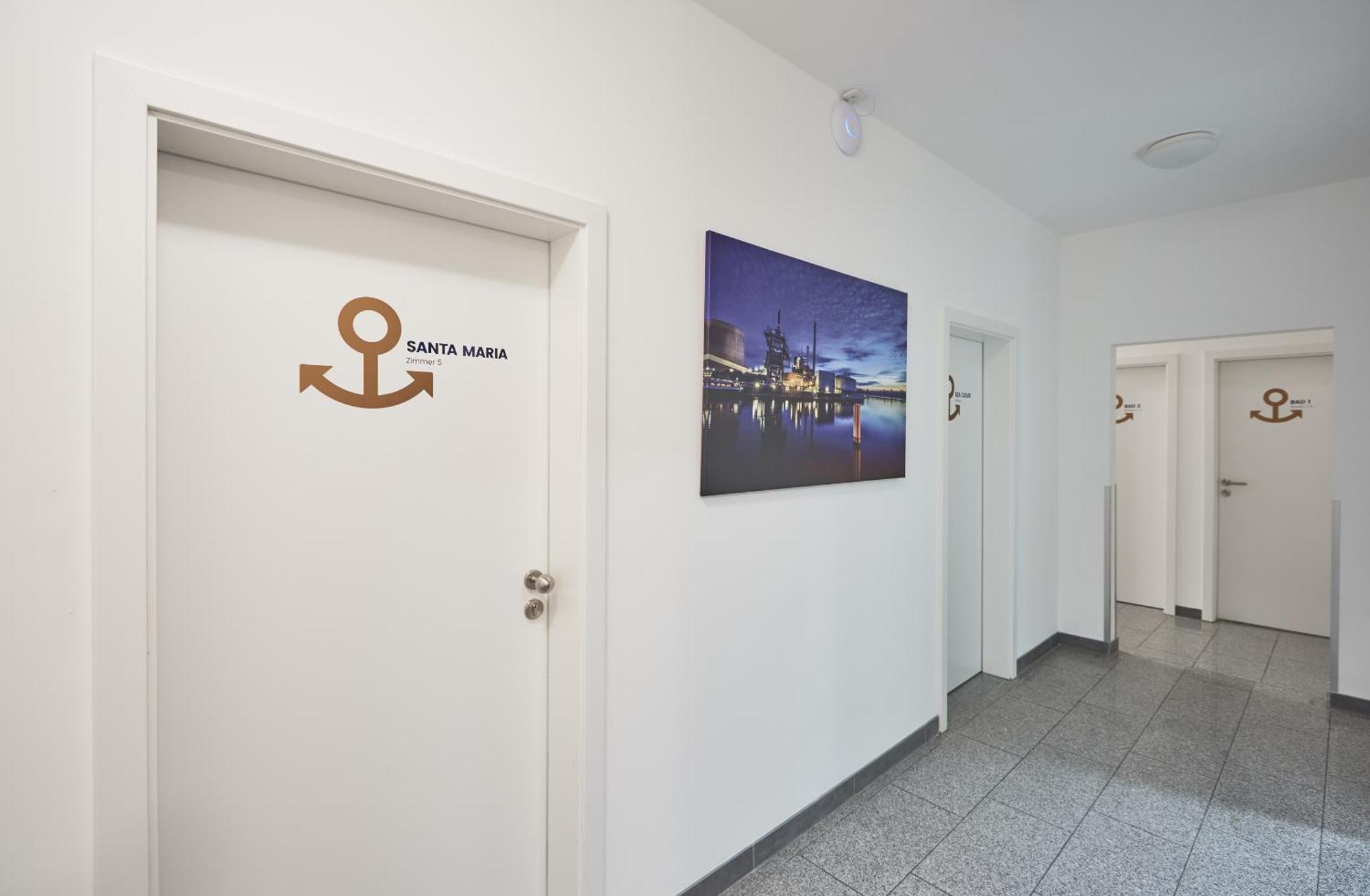 Harbour Apartments Karlsruhe Oda fotoğraf